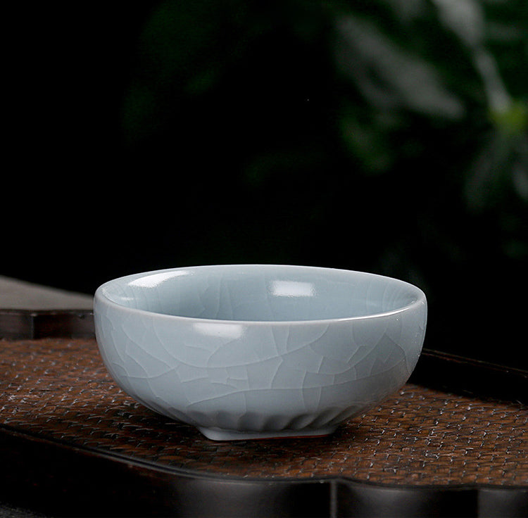Porcelain Tea set with infuser 1 Pot 2 Cups