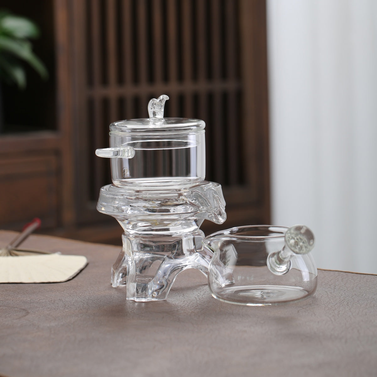 Glass palace lamp tea set tea cup set semi-automatic glass tea set Kung fu tea set net red glass tea cup