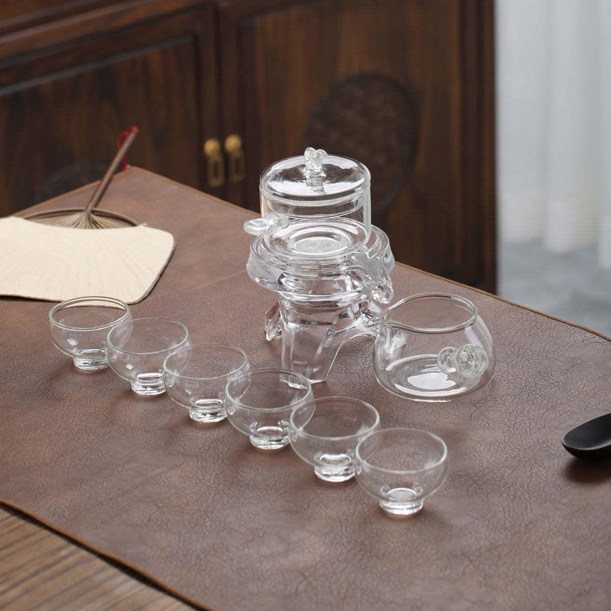 Glass palace lamp tea set tea cup set semi-automatic glass tea set Kung fu tea set net red glass tea cup