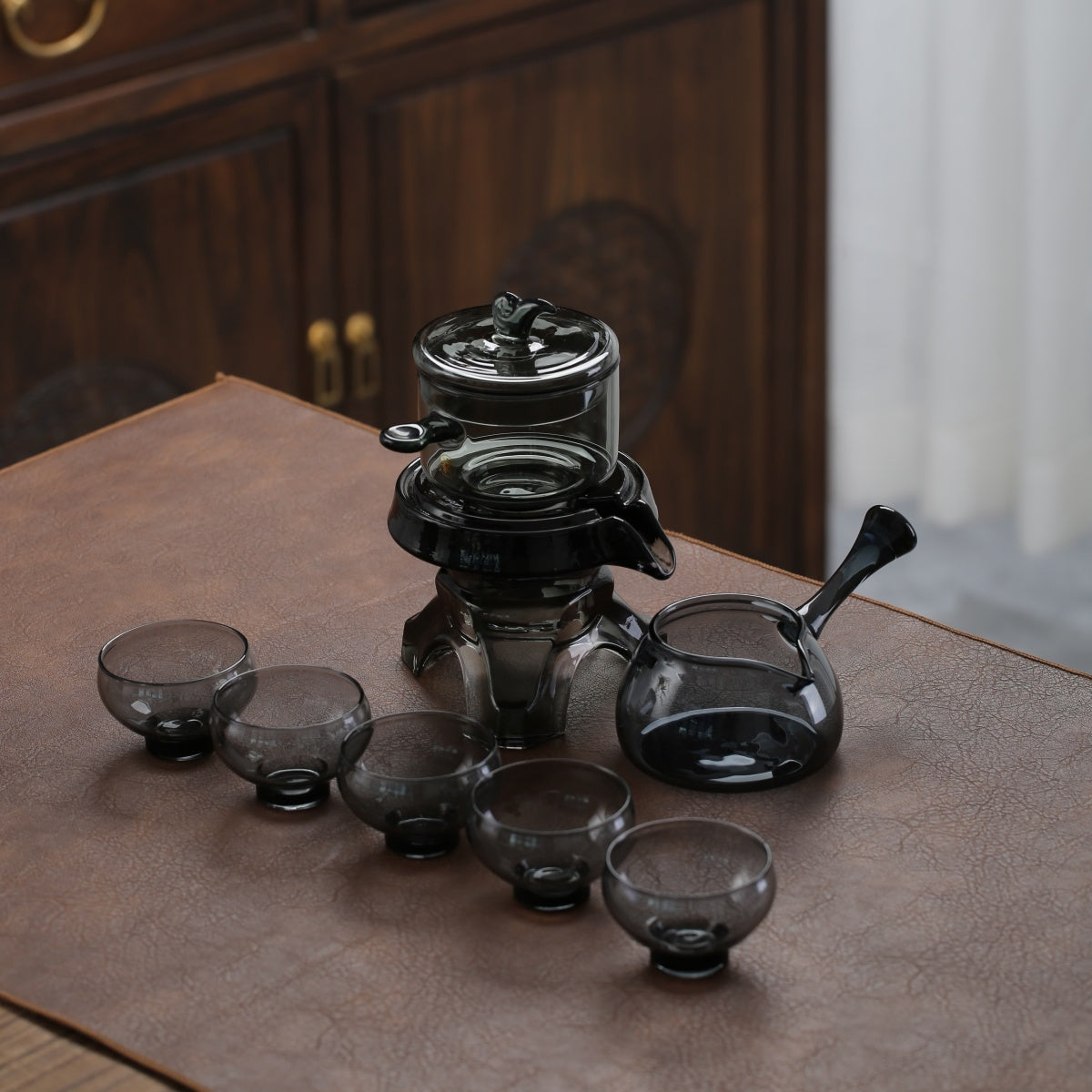 Glass palace lamp tea set tea cup set semi-automatic glass tea set Kung fu tea set net red glass tea cup