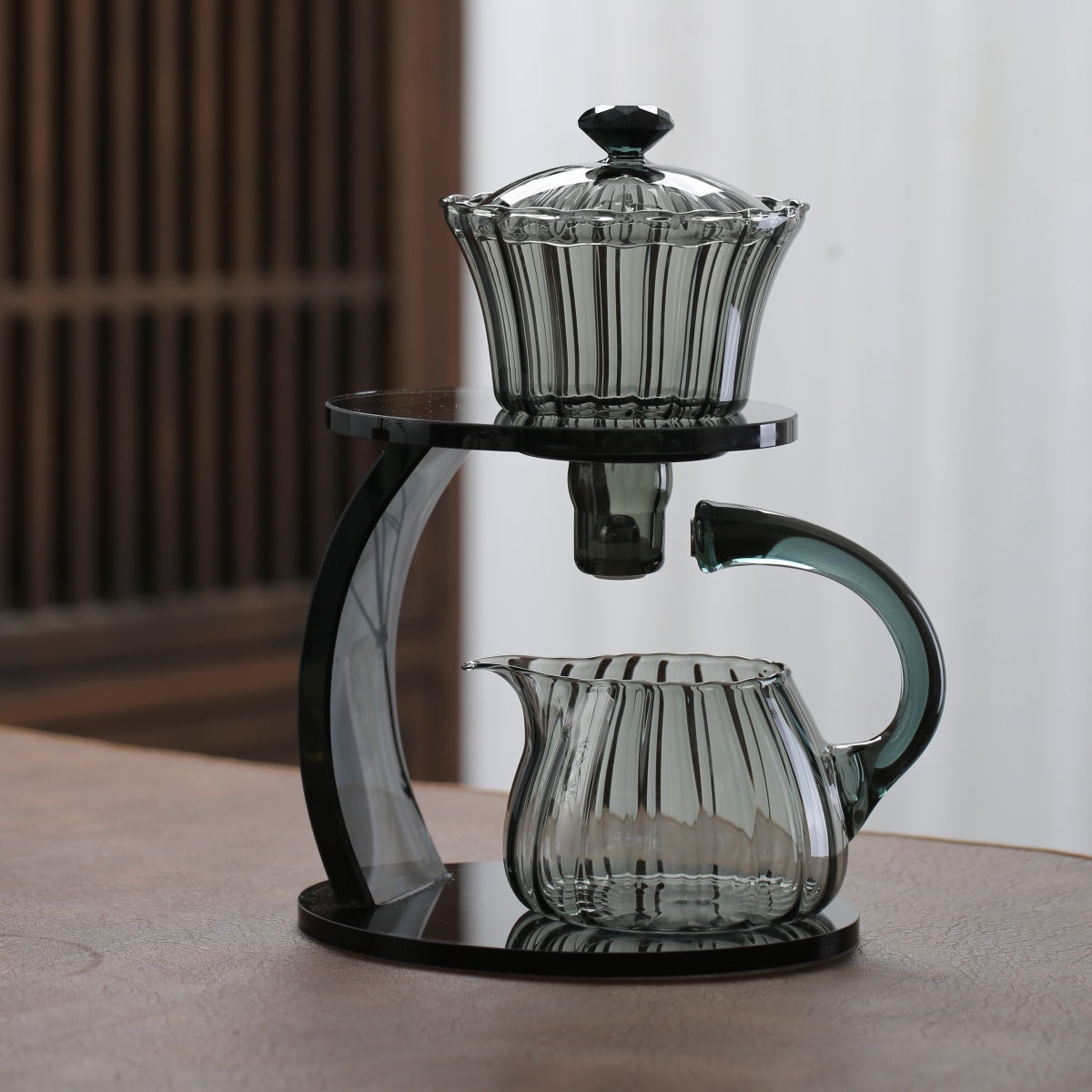 Glass palace lamp tea set tea cup set semi-automatic glass tea set Kung fu tea set net red glass tea cup