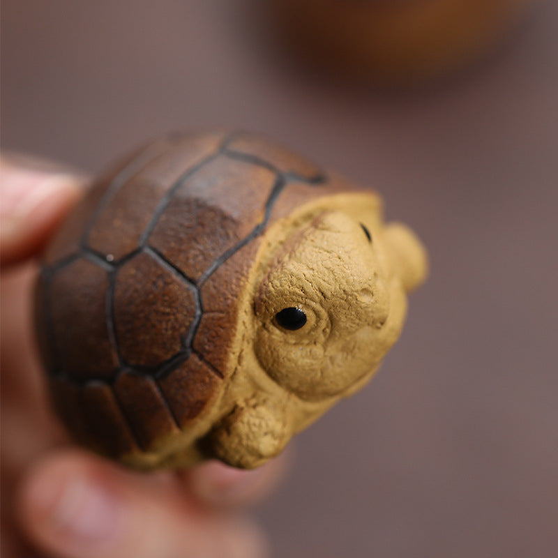 Yixing Purple Clay Turtle Tea Pet Set of 2, Handmade Cute Tortoise Tea Figurine (H3.0cm x W4.3cm x L5.2cm), Decorative Tea Table Ornament for Tea Ceremony Enthusiast