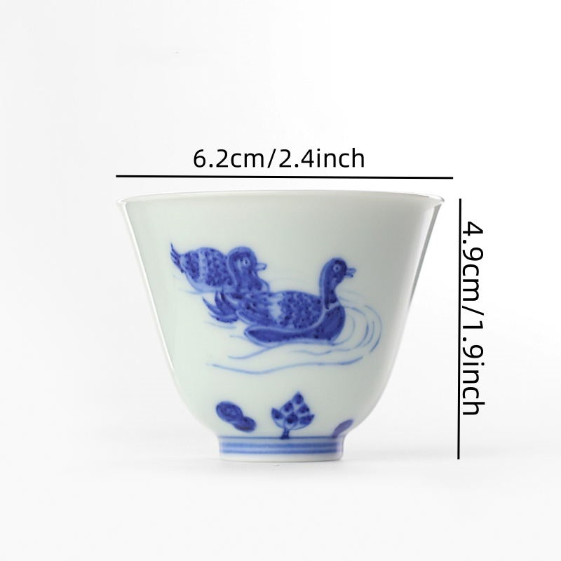 Shouzang kiln blue and white elegant host cup Jingdezhen Chinese tea tea cup hand-painted sample tea cup