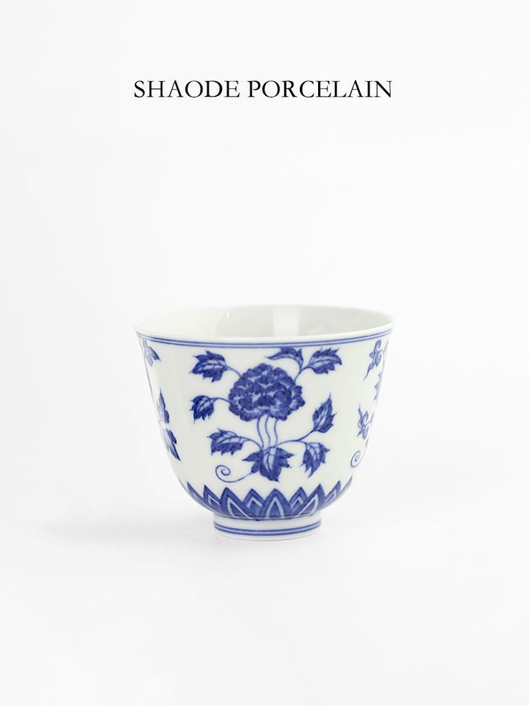 Shouzang kiln blue and white four seasons flower pattern master cup single cup Jingdezhen Chinese tea cup pure hand-painted sample tea cup