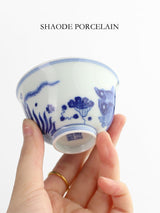 Shouzang kiln blue and white fish algae pattern master cup single cup Jingdezhen Chinese pure hand-painted sample tea cup