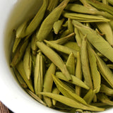 شاي أبيض بإبرة فضية من رورا (باي هاو يين زين)