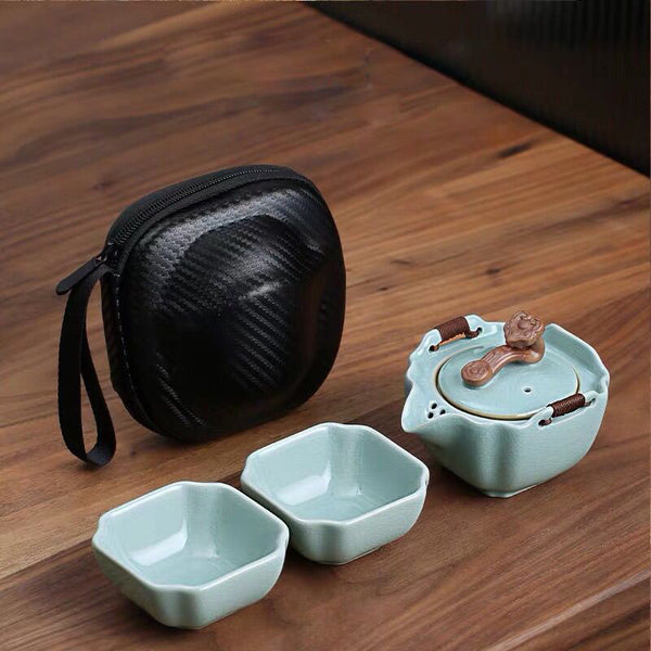 Ceramic Teapot with 2 cups Travel Tea Set