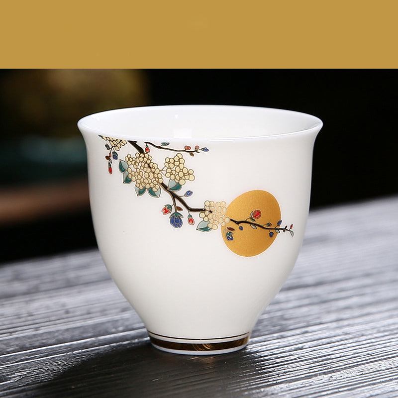 Chinese style white porcelain tea cup