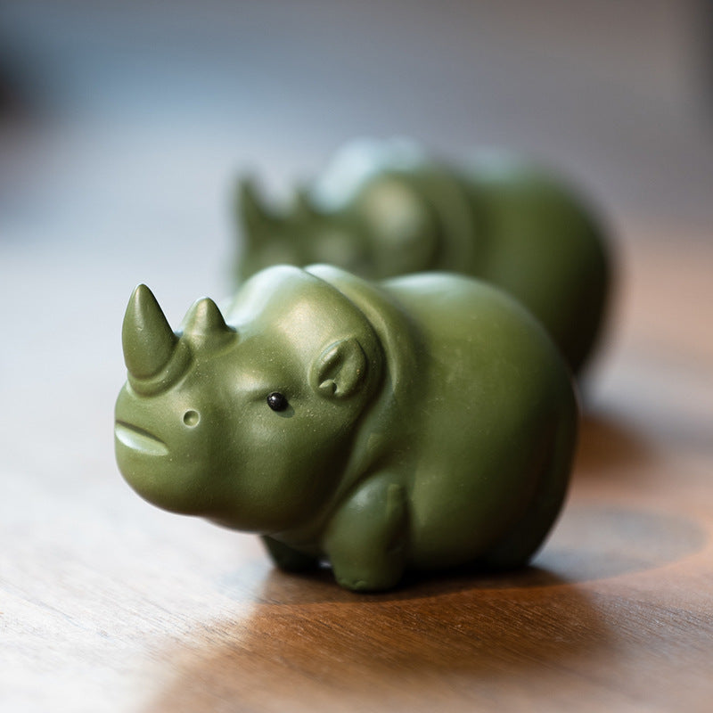 RORA Purple Clay Zisha Rhino Tea Pet For Kungfu Tea Set (Green & Red)